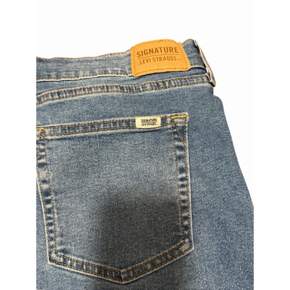 Levis Strauss Size 14 Heritage Boyfriend Crop Ankle Denim Jean - Picture 10 of 10